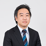 安藤　幾郎