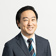 安藤 幾郎