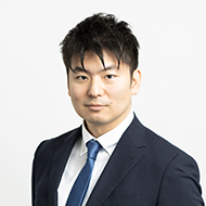 山本　真佑
